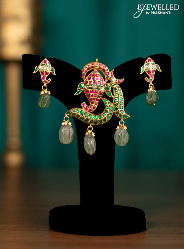 Antique pendant set ganesha design with jadau kundan stones and natural beads hanging