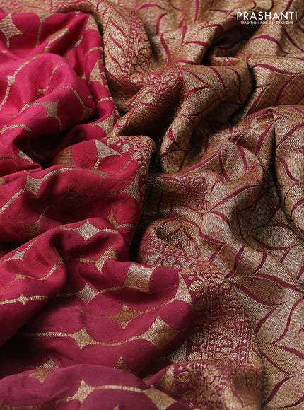 Banarasi crepe saree pink and pastel maroon with allover thread & zari geometric weaves and woven border