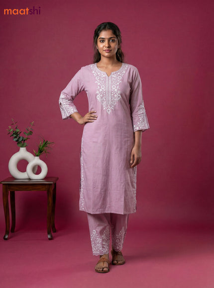 Baby Pink Viscose Rayon Embroidery Work Kurti Set