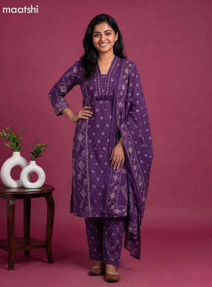 Violet Cotton Geometric Printed Straight Suit