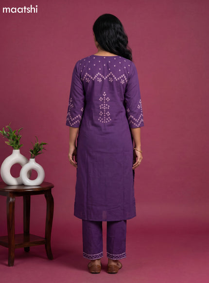 Purple Cotton Bandhani Printed Straight Suit