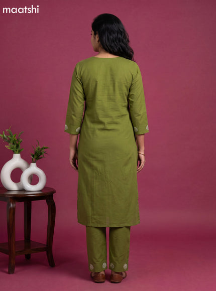 Green Cotton Floral Printed Straight Kurti Set