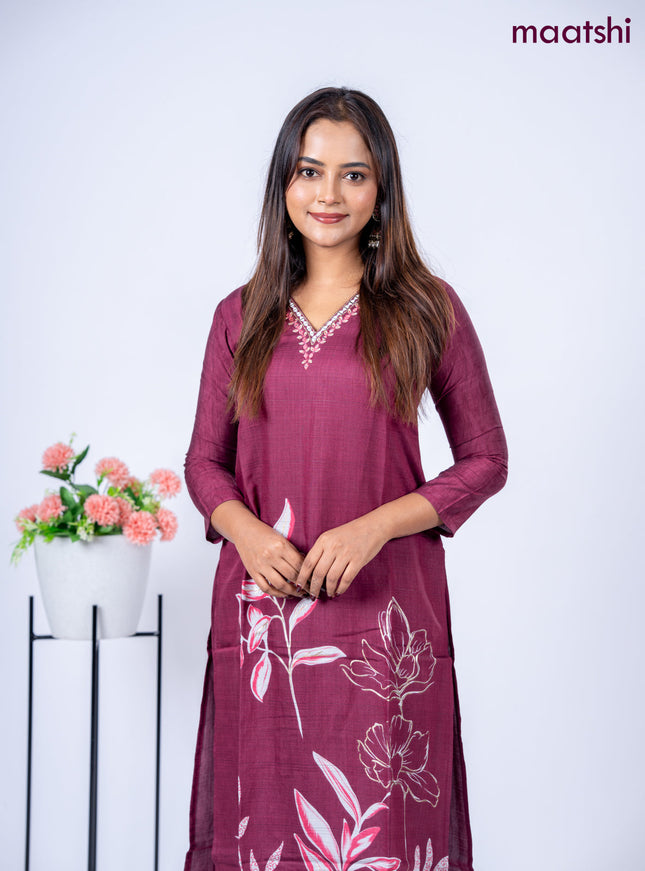 Rayon kurti set maroon with floral prints & embroidery mirror work v neck pattern and straight cut pant