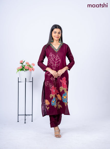Rayon kurti set maroon with floral prints & embroidery mirror work v neck pattern and straight cut pant