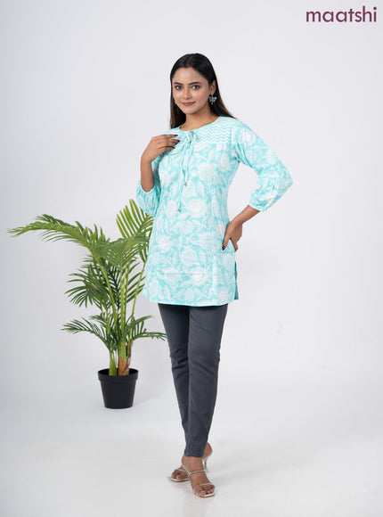 Cotton short kurti black and off white with butta prints & embroidery work neck pattern without pant