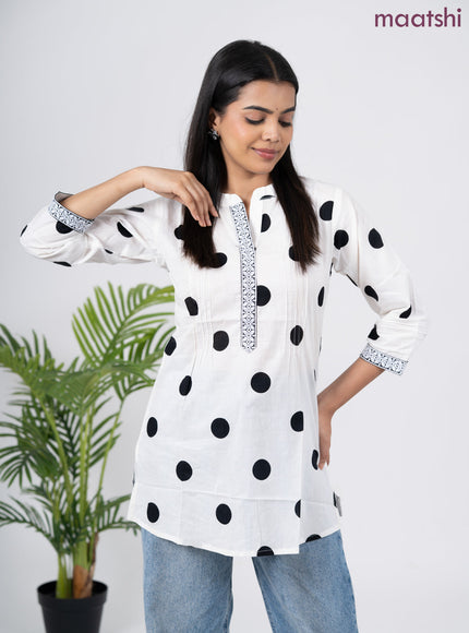 Cotton short kurti off white and black with butta prints & embroidery work neck pattern without pant