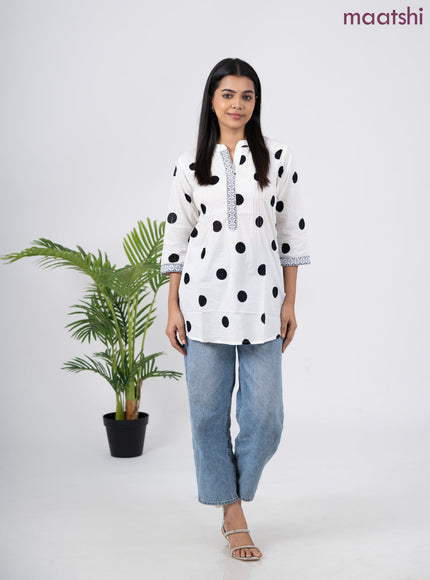 Cotton short kurti off white and black with butta prints & embroidery work neck pattern without pant