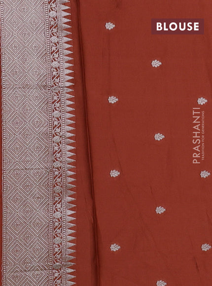 Art mushru silk saree rust shade with allover thread & zari woven jamdhani weaves and zari woven border
