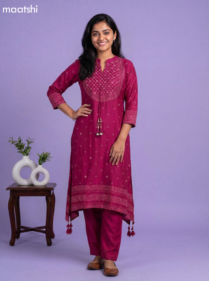 Magenta Pink Art Tussar Printed Fish Cut Kurti Set