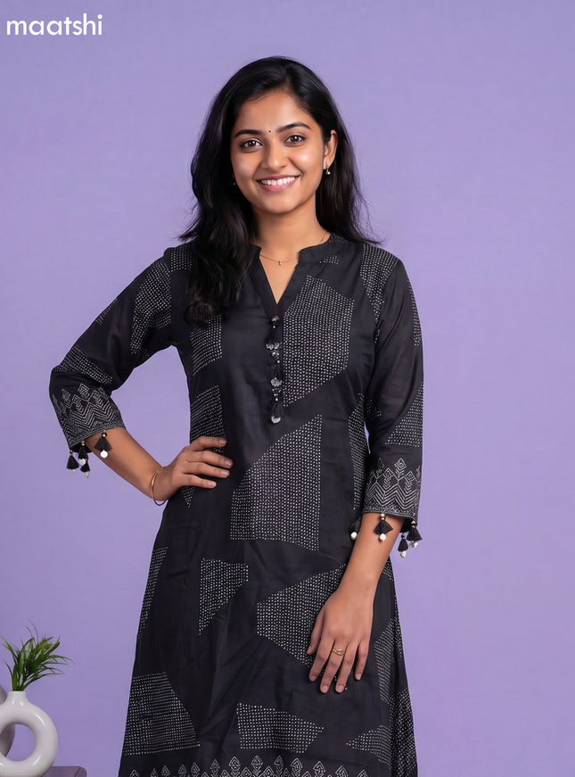 Black Art Tussar Printed Fish Cut Kurti Set