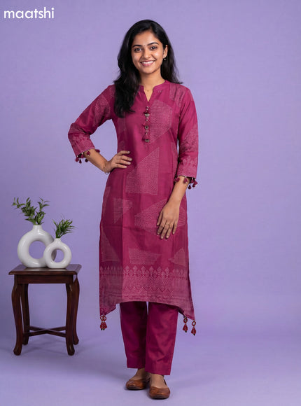 Magenta Pink Art Tussar Printed Fish Cut Kurti Set