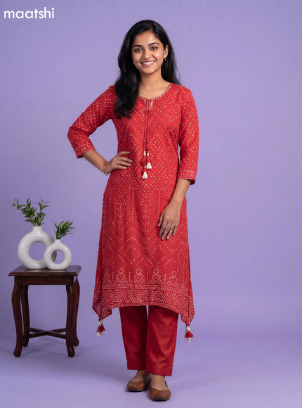 Red Art Tussar Bandhini Printed Fish Cut Kurti Set