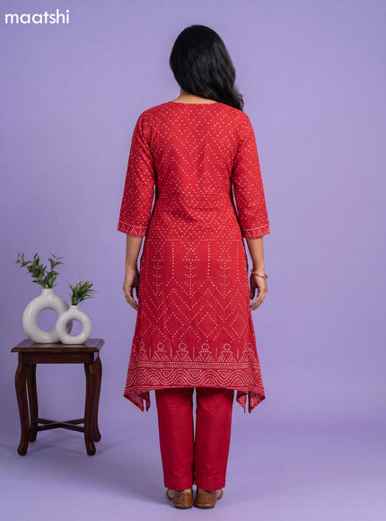 Red Art Tussar Bandhini Printed Fish Cut Kurti Set