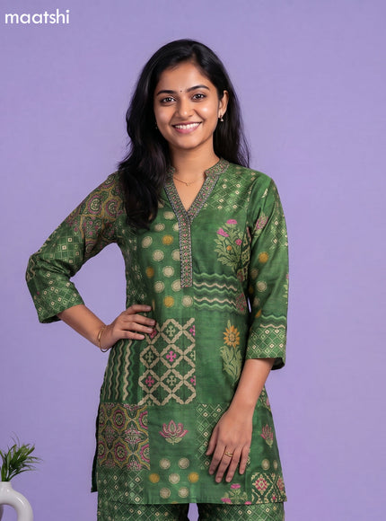 Green Art Tussar Printed Straight Suit