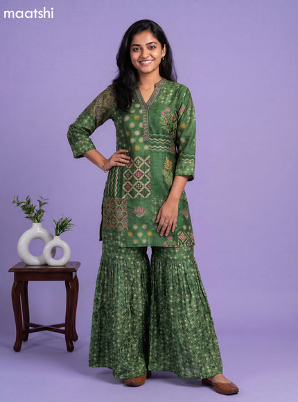 Green Art Tussar Printed Straight Suit