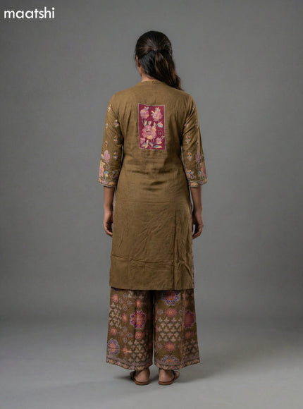 Dark Mehendi Green Muslin Madhubani Printed Straight Suit