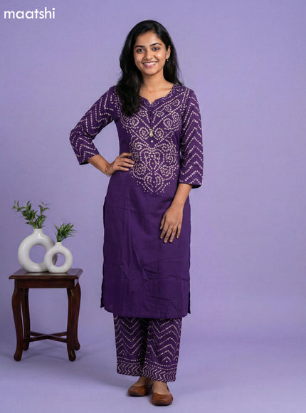 Violet Cotton Bandhini Printed Straight Suit