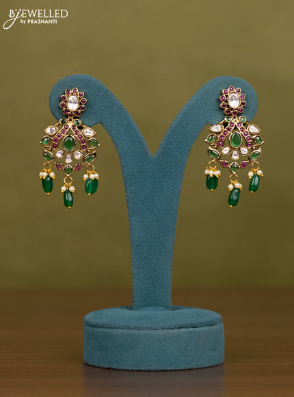 Necklace with kemp & kundan stones and pearl & green beads hangings in victorian finish