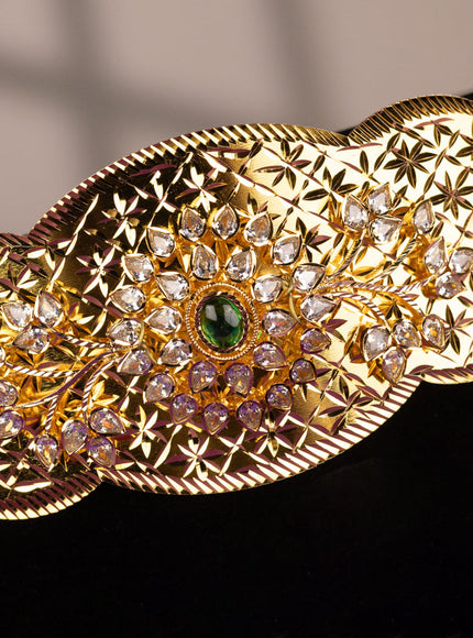 Antique self embossed hip belt with emerald and kundan stones