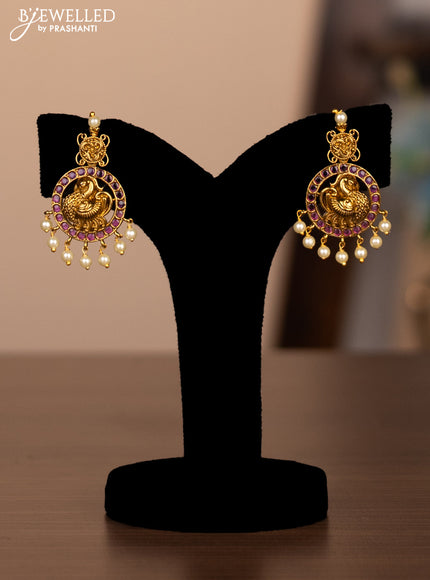 Antique Haram with bottumala and annapakshi design with kemp and pearl hangings