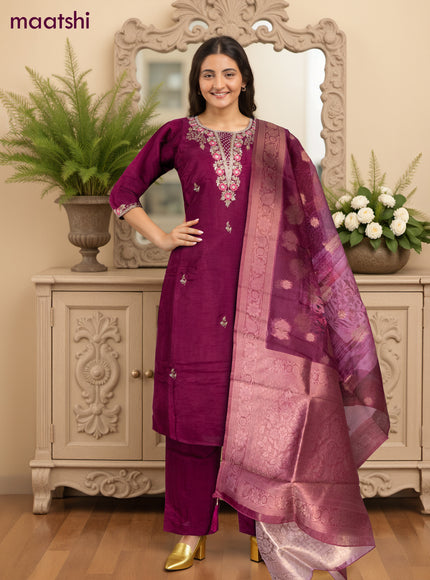 Magenta Pink Art Silk Zardosi Work Neck Pattern Straight Suit