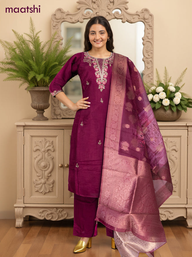 Magenta Pink Art Silk Zardosi Work Neck Pattern Straight Suit