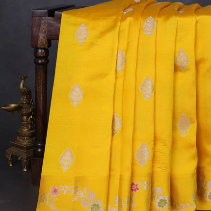 Collection image for: Trending Banarasi Silk Sarees