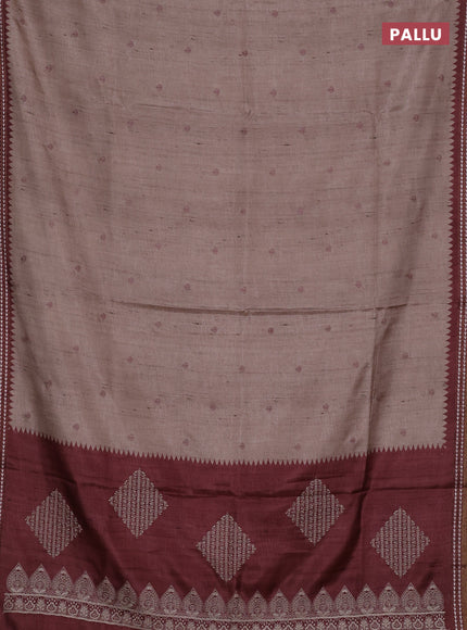 Art tussar saree beige and pastel maroon with embroidery buttas and temple design thread woven border