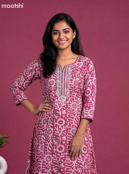 Magenta Pink and Off White Chanderi Batik Printed & Embroidery Work Straight Suit