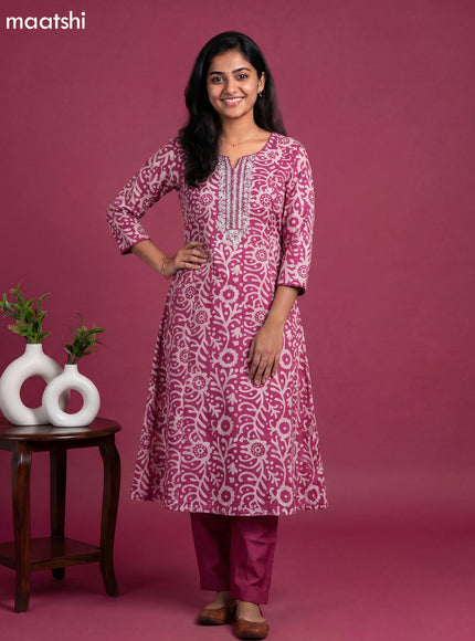 Magenta Pink and Off White Chanderi Batik Printed & Embroidery Work Straight Suit