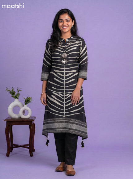 Black Art Tussar Printed Fish Cut Kurti Set