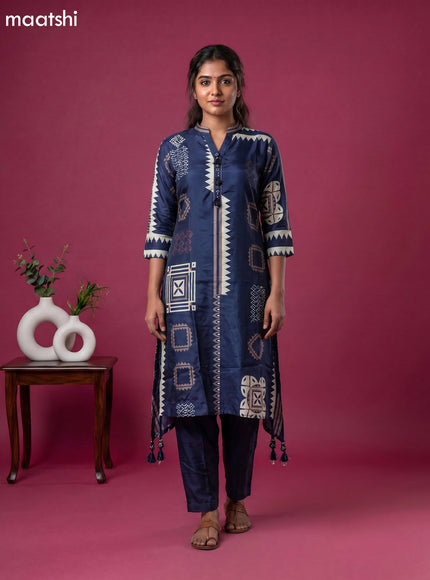Navy Blue Art Tussar Printed Fish Cut Kurti Set
