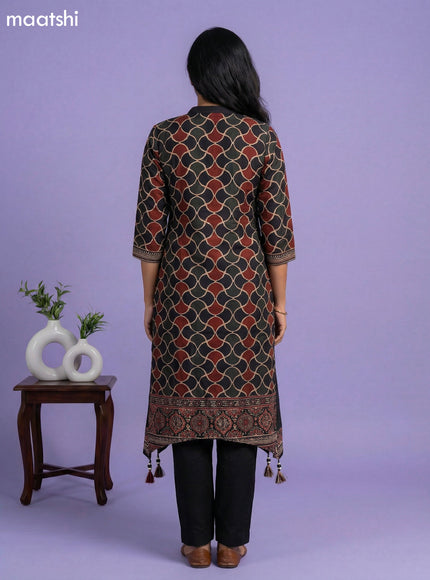 Black and Maroon Art Tussar Printed Fish Cut Kurti Set