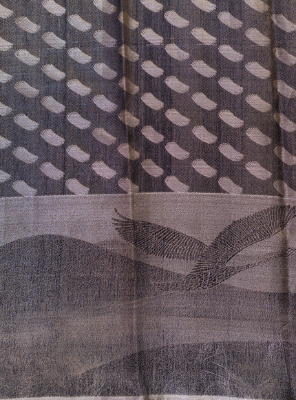 Tissue Kanchipuram Gold And With Butta Style