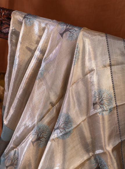 Tissue Kanchipuram Gold And With Butta Style