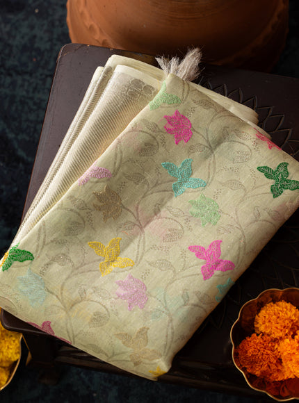 Pastel Green Kanchipuram Kora Silk With Minakari Jaal Weaves