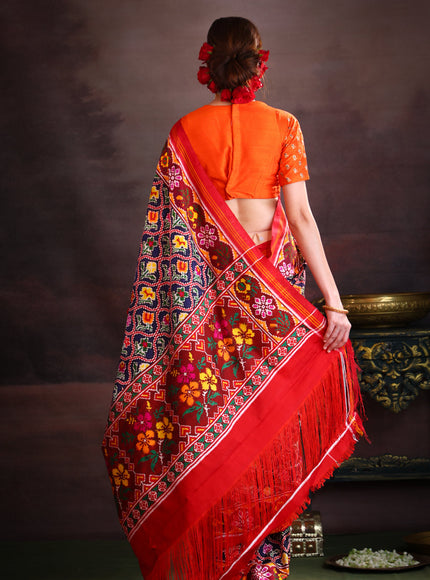 Patan Patola Navy Blue And Maroon Silk Saree