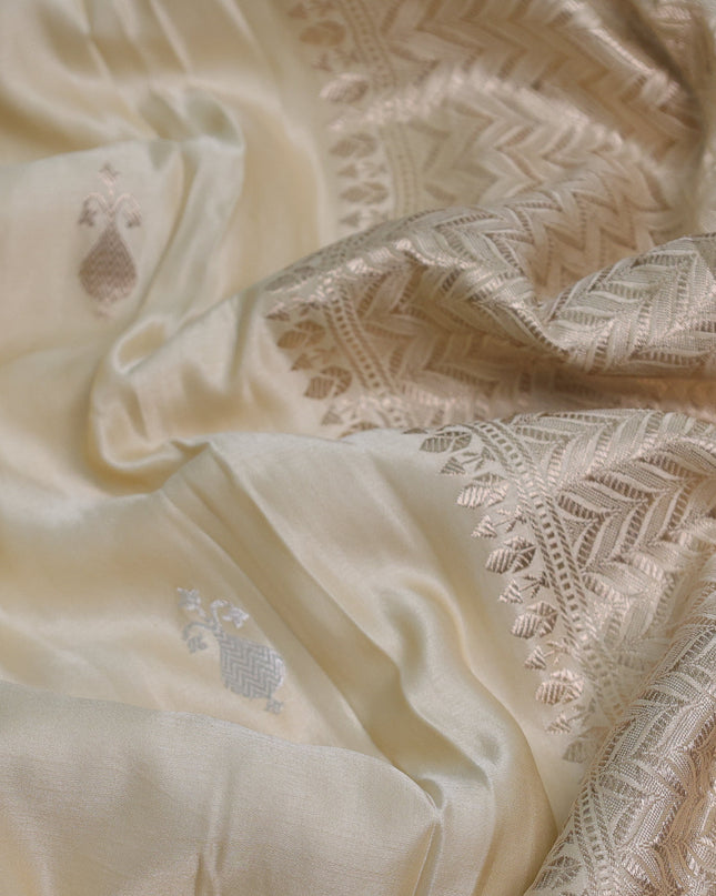 Cream Banarasi Mushru Silk Saree
