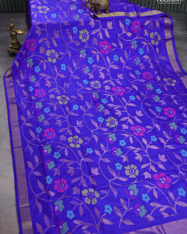 Uppada jamdhani silk saree royal blue with allover floral jamdhani weaves and zari woven border