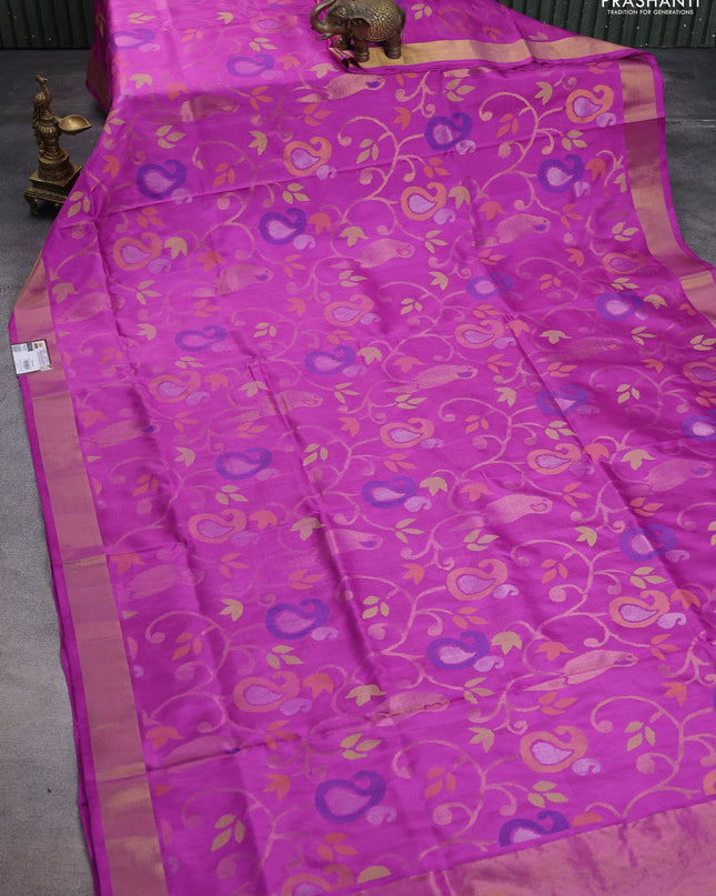 Uppada jamdhani silk saree purple with allover jamdhani weaves and zari woven border