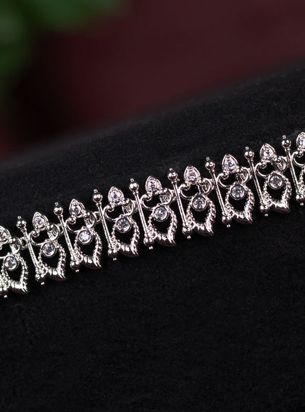 Zircon hip chain with cz stones