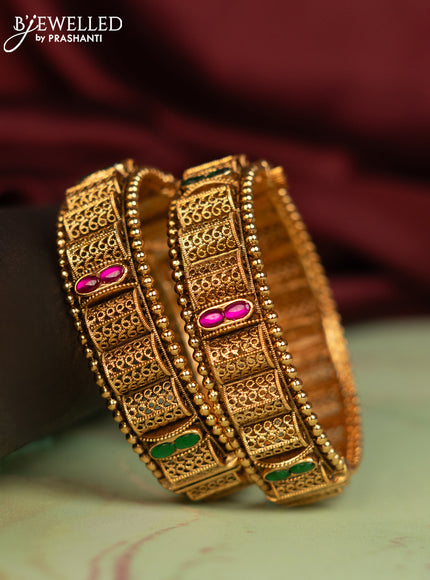 Antique bangle screw type with jadau stones
