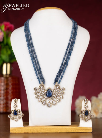 Crystal triple layer beaded necklace in blue color with saphire stone