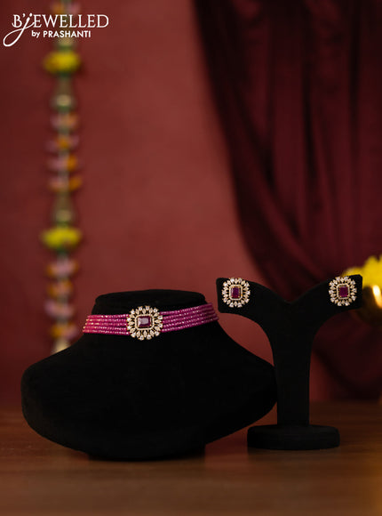 Beaded choker in pink color with victorian finish pendant