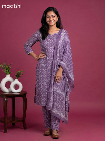Lavender and Off White Cotton Printed Straight Suit
