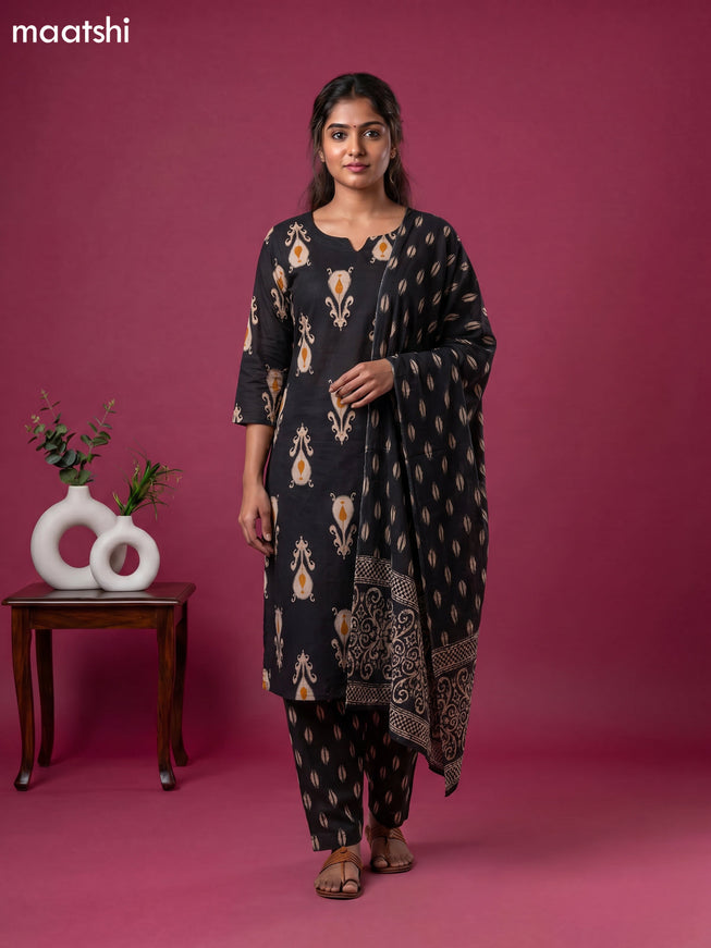 Black Cotton Printed Straight Suit