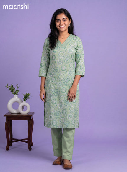 Green Cotton Printed & Simple Embroidery Work Neck Pattern Straight Suit