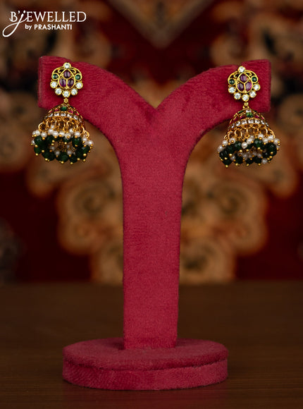 Antique haaram with floral pendant in kemp stones and pearl hangings