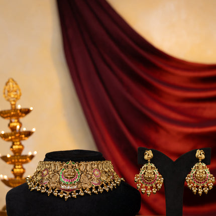 Collection image for: Choker
