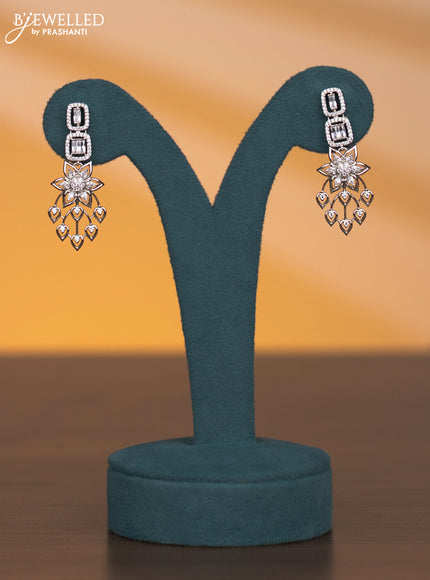 Zircon necklace floral design with cz stones
